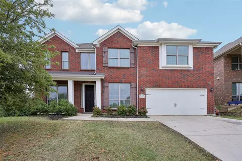 1108 Bentley Dr, Roanoke, TX 76262