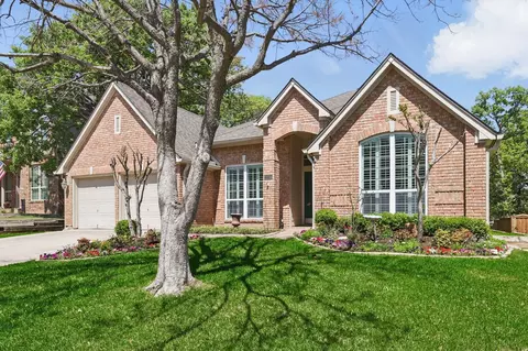 2610 Fernwood Dr, Highland Village, TX 75077