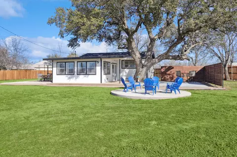 424 Hoot Ave, Graford, TX 76449