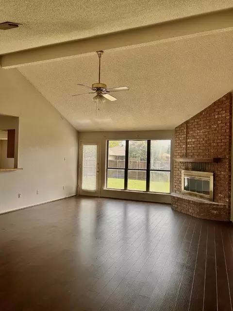 1012 Gannon Dr, Plano, TX 75025
