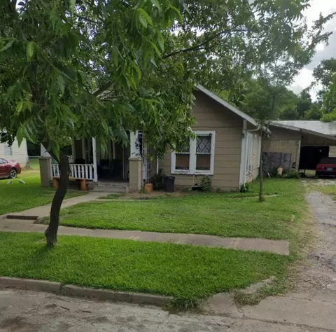 2923 Walnut St, Greenville, TX 75401