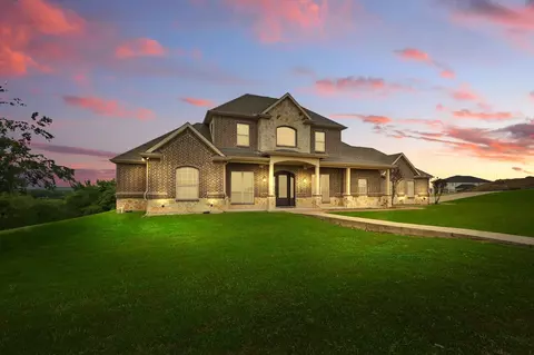 1240 Park Xing, Cedar Hill, TX 75104