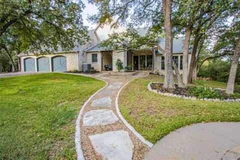 Exterior - 3606 Blagg Rd, Denton, TX 76208 photo 9 of 14