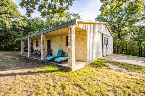 Exterior - 3606 Blagg Rd, Denton, TX 76208 photo 13 of 14