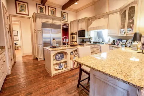 Kitchen - 3606 Blagg Rd, Denton, TX 76208 photo 1 of 3