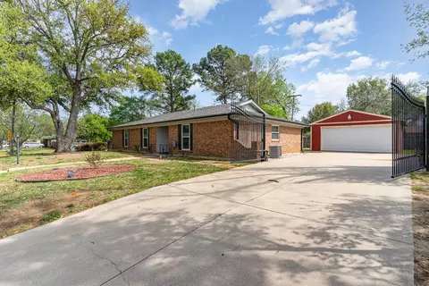 1600 Montclair St, Arlington, TX 76015