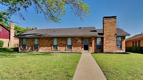 1341 Drury Dr, Dallas, TX 75232