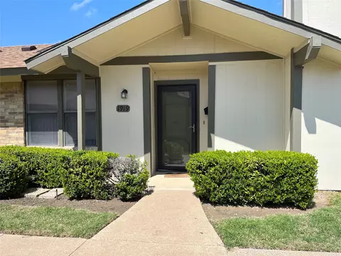 1919 Wyndemere Ln, Garland, TX 75042