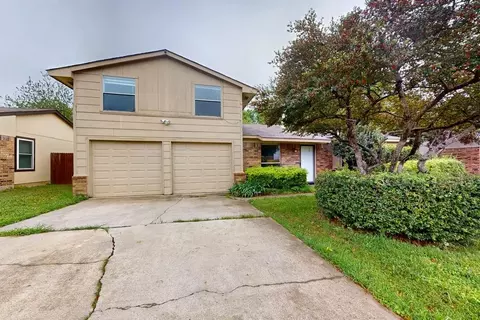 5903 Guildwood Dr, Arlington, TX 76017