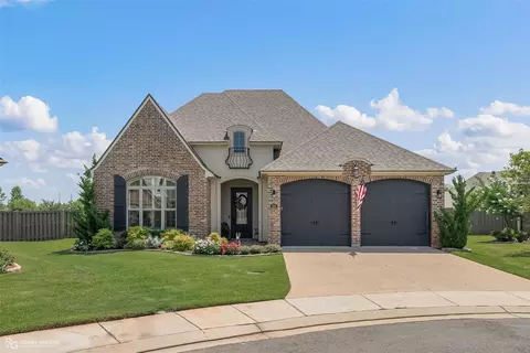400 Stacey Ln, Bossier City, LA 71111