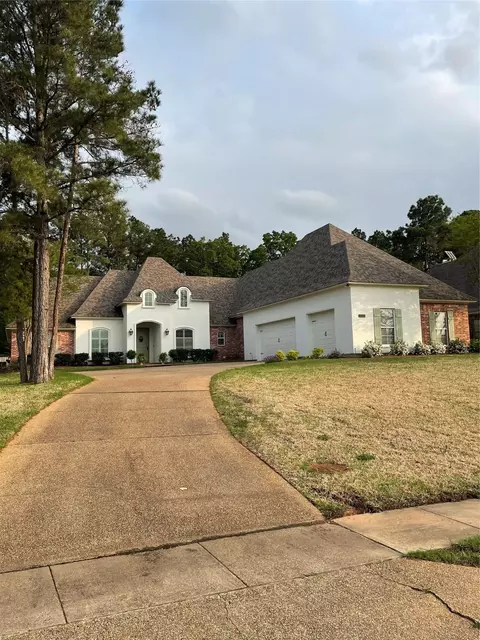 1025 Abbie Glenn Ln, Shreveport, LA 71106