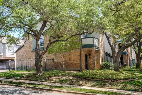 4102 Buena Vista St #3, Dallas, TX 75204