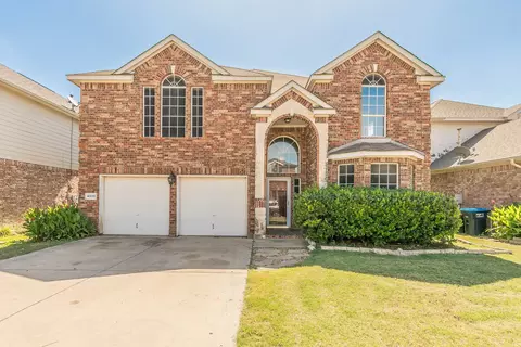4920 Marineway Dr, Fort Worth, TX 76135