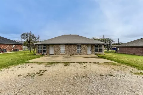 2545 E Renfro St, Burleson, TX 76028