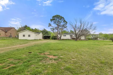 4999 Rendon Rd, Fort Worth, TX 76140