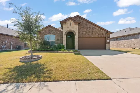 1208 Tiburon Trl, Cleburne, TX 76033