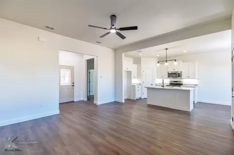 Living - 280 Waterloo, Abilene, TX 79602 photo 1 of 3