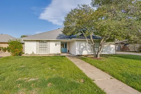 Exterior - 1908 Cap Rock, Richardson, TX 75080 photo 2 of 5