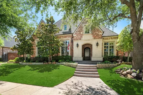 7991 Oak Point Dr, Frisco, TX 75034