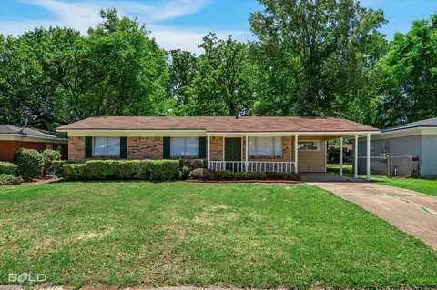 634 Meadowdale Pl, Shreveport, LA 71108