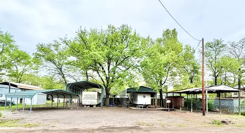 315 Private Road 7703, Emory, TX 75440