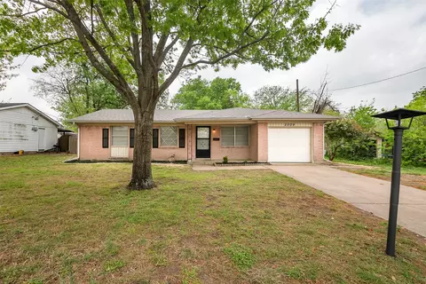 2509 Rutgers Dr, Lancaster, TX 75134
