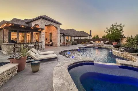 6500 Cooper Creek Rd, Northlake, TX 76226