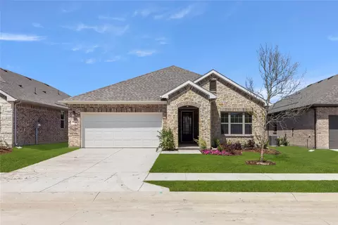 710 Roanoke Dr, Princeton, TX 75407