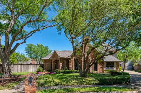 3604 Medford Ct, Bedford, TX 76021