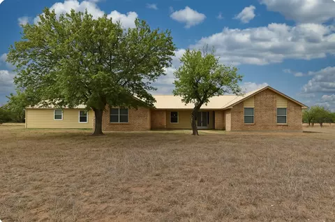 391 E Us Highway 190, Brady, TX 76825