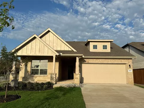 5401 Cypress Point Dr, Denton, TX 76210