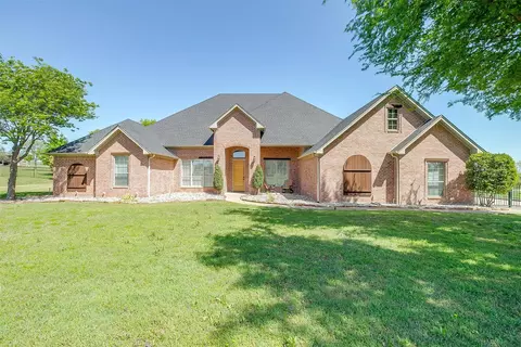 4527 Indian Tree Ct, Fort Worth, TX 76126