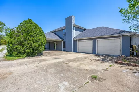 2404 Parker Rd, St Paul, TX 75098