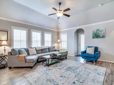 175 Balfour Dr, Royse City, TX 75189