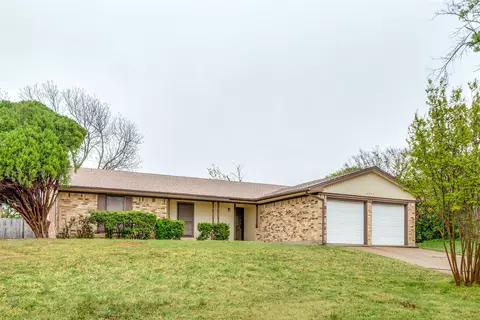 6905 Winifred Dr, Fort Worth, TX 76133