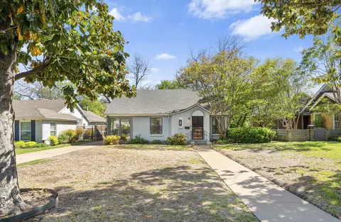 3631 Hilltop Rd, Fort Worth, TX 76109