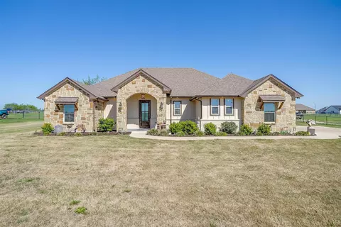 8100 County Road 1006, Godley, TX 76044