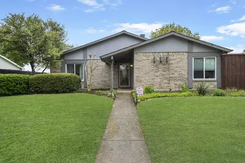 2942 Big Ben Ln, Garland, TX 75044