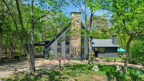 147 Hacienda Dr, Pottsboro, TX 75076