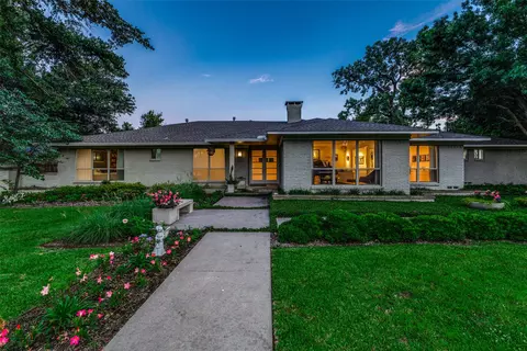 4718 Hallmark Dr, Dallas, TX 75229