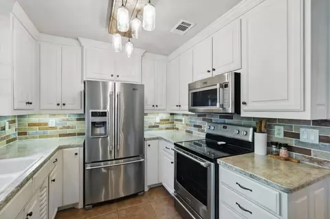404 E Hill St, Keller, TX 76248 photo 19