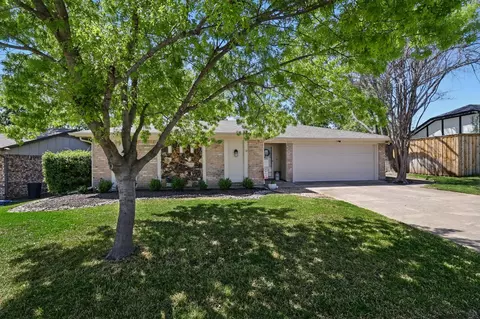 404 E Hill St, Keller, TX 76248