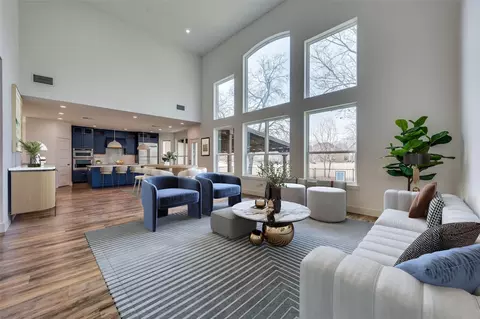 7605 Primrose Dr, Irving, TX 75063