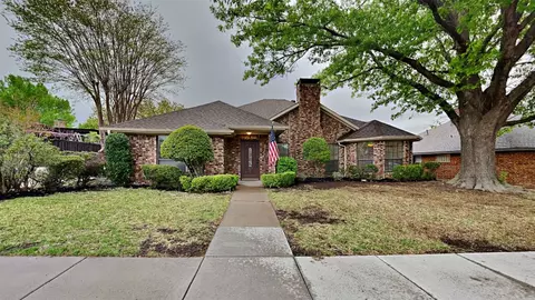 4906 Portola Dr, Garland, TX 75043
