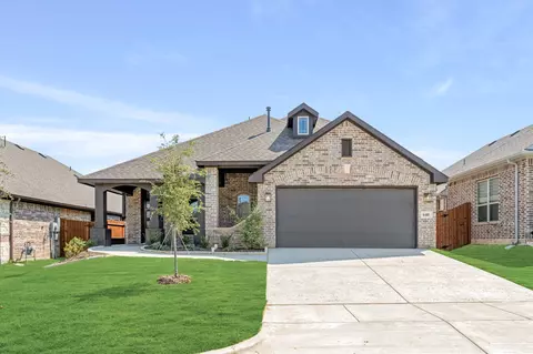 640 Pawprint Holw, Godley, TX 76044