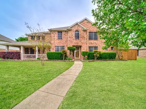 296 Brookwood Forest Dr, Sunnyvale, TX 75182