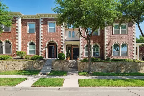 337 Legends Dr, Lewisville, TX 75057