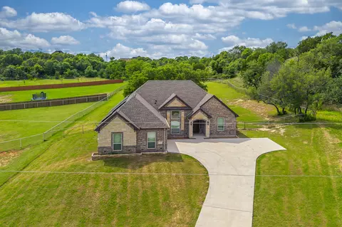 1212 Mary Ellis Dr, Springtown, TX 76082