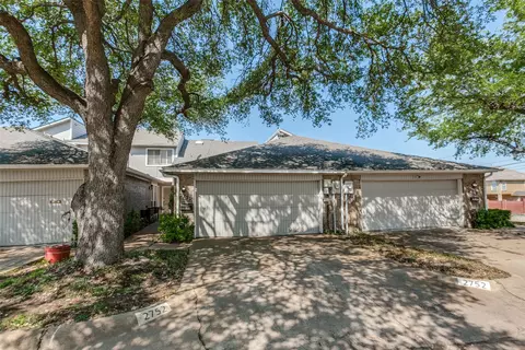 2752 Keller Springs Pl, Carrollton, TX 75006