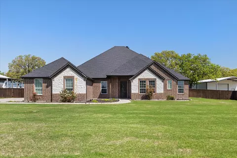 6565 Oak Ridge Ct, Royse City, TX 75189